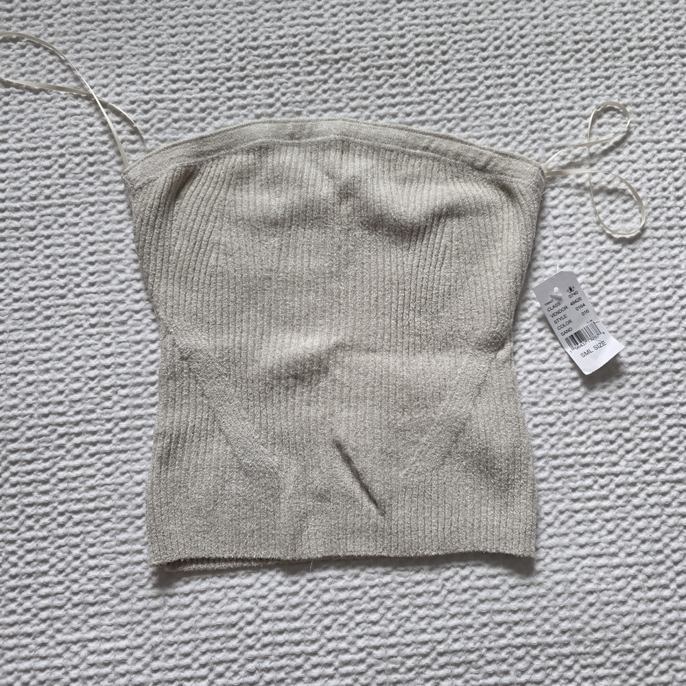 Elegant Cream Knit Women's Top
